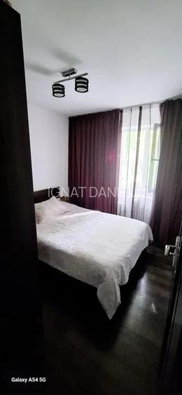 Apartament cu 2 camere, etaj 2/4, zona Podu Ros