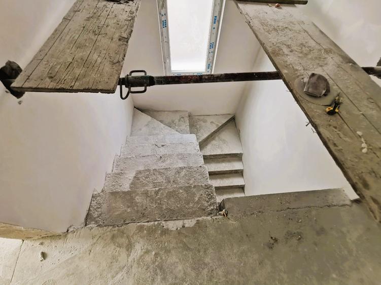 Sacalaz - Duplex(P+E) - Su:120mp - 3  minute de Timisoara - 5