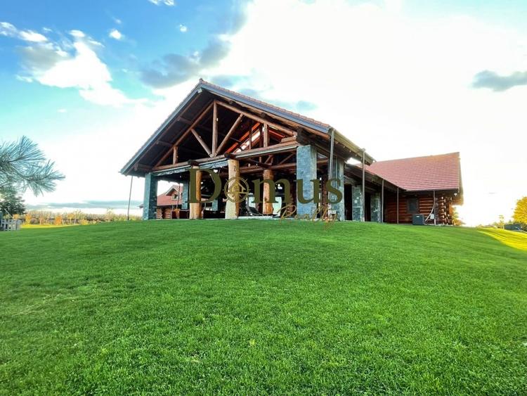 Casa de Busteni Buncar Piscina Independenta Complet - 1