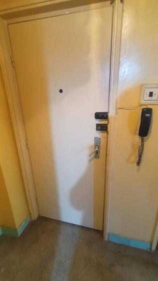 Apartament cu 2 camere semidecomandat în Iancului