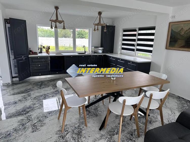 Casa NOUA de vanzare cu 4 camere cu 575 mp teren Mobilata CETATE Zona Kaufland - 19