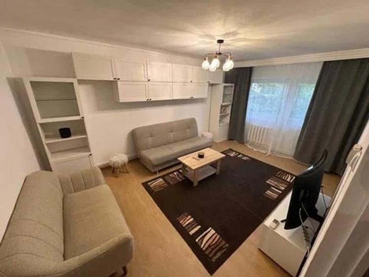 Apartament 3 camere, decomandat, PET FRIENDLY, zona Dacia - 1