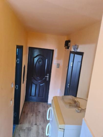 Garsoniera de inchiriat in zona insulei de agrement bacau - 4