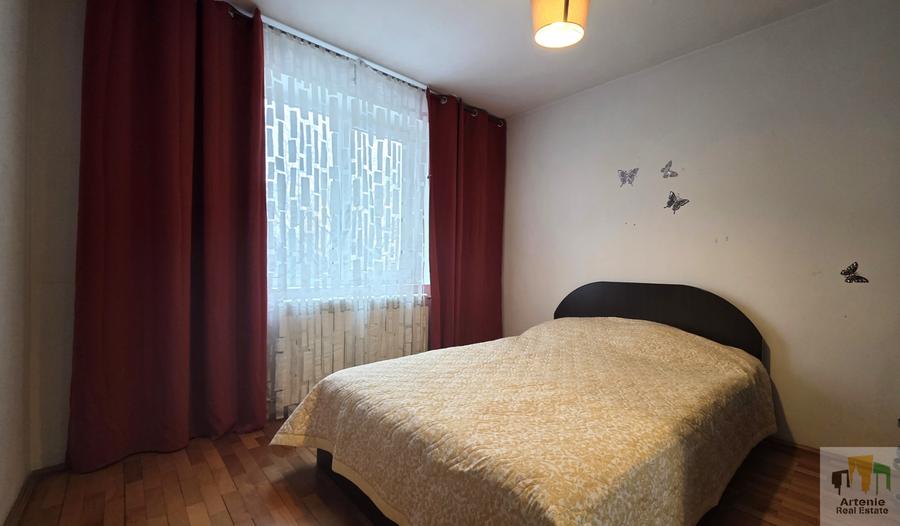 Sebastian -Rahova -4 camere bloc reabilitat etaj 3 - 5