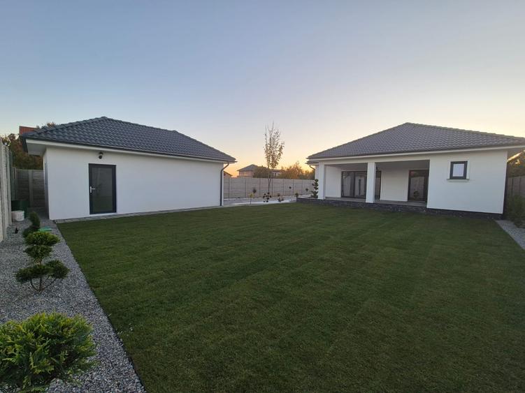 Vilă elegantă, finisată complet, Via Carmina – comision 0 - 13