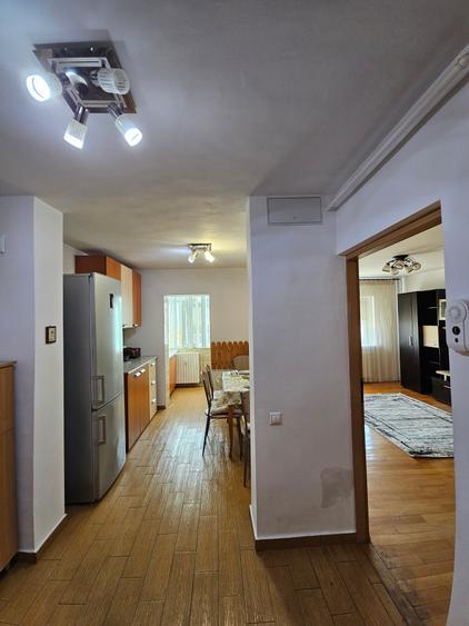 2 Camere Decomandat Zona Trocadero Mobilat Modern Gaze Termen Lung - 10