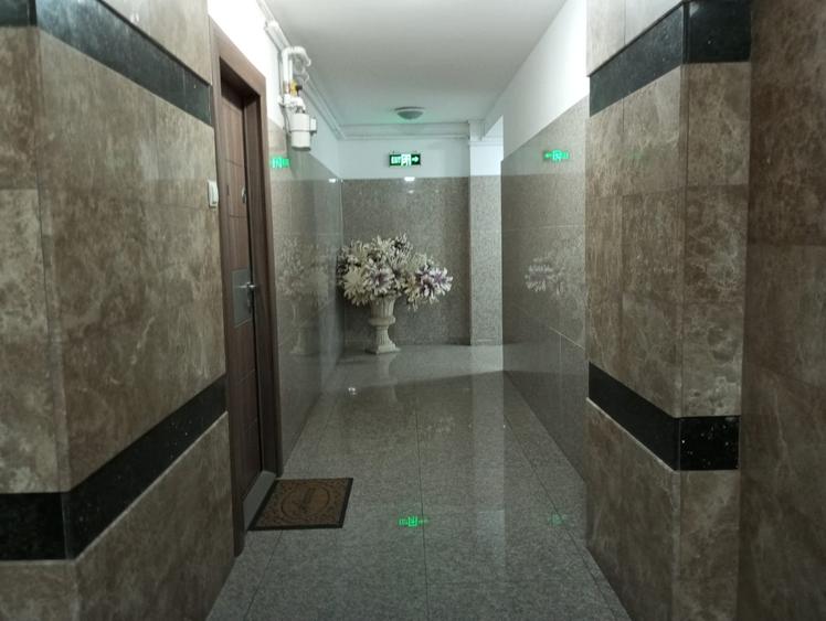 Apartament cu 3 camere decomandat, mobilat în Fundeni