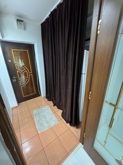 Inchiriez Garsoniera confort 1,zona centrala ,posta - 6