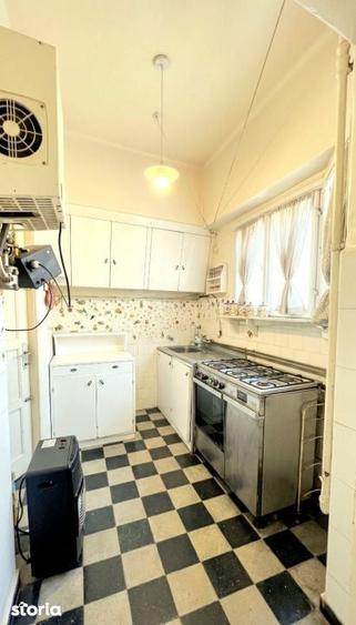 Metrou Pta Victoriei -Apartament interbelic cu eleganta autentica - 6