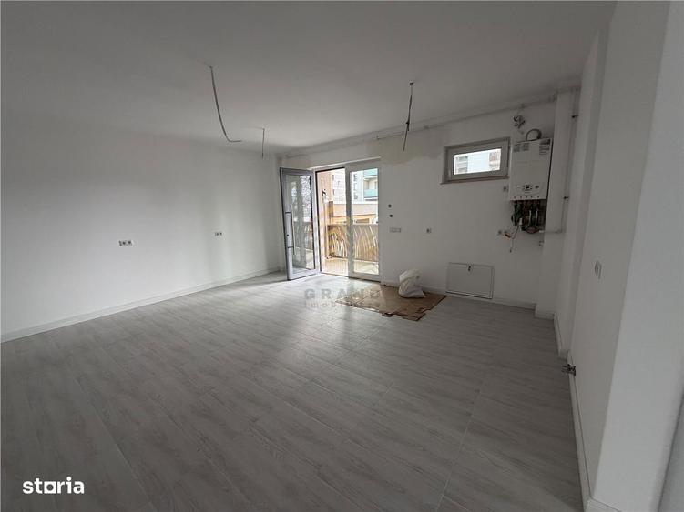 Spatiu Comercial Zona Isu - 2