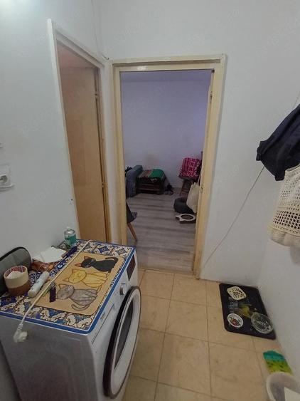 Garsonieră nedecomandată în Girocului