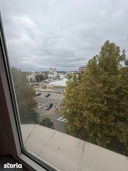 Apartament 2 camere + 2 balcoane + dressing , Strada Traian - 7