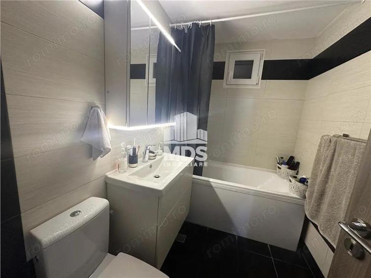 Mobilat si utilat modern ling #259; biserica Martirilor - 6