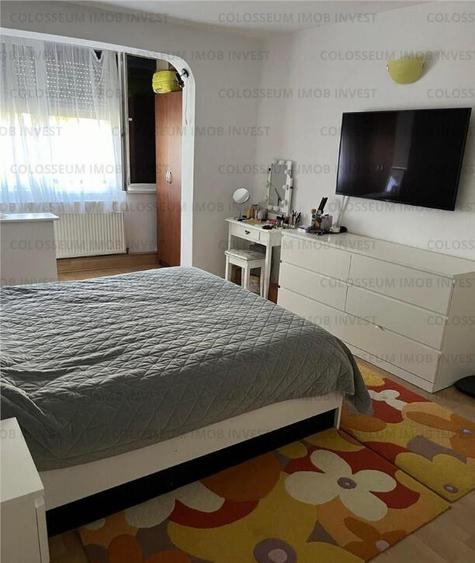 Apartament 4 camere, decomandat - zona Tractorul - 1