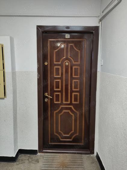 Se ofera spre vanzare zona vest 9 mai - 5