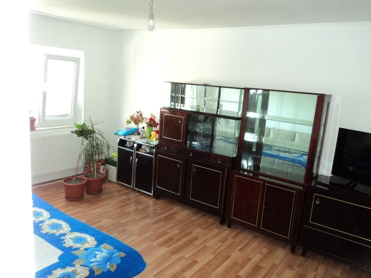 Apartament 4 camere, etaj 4, zona Kaufland  Libertatii - 3