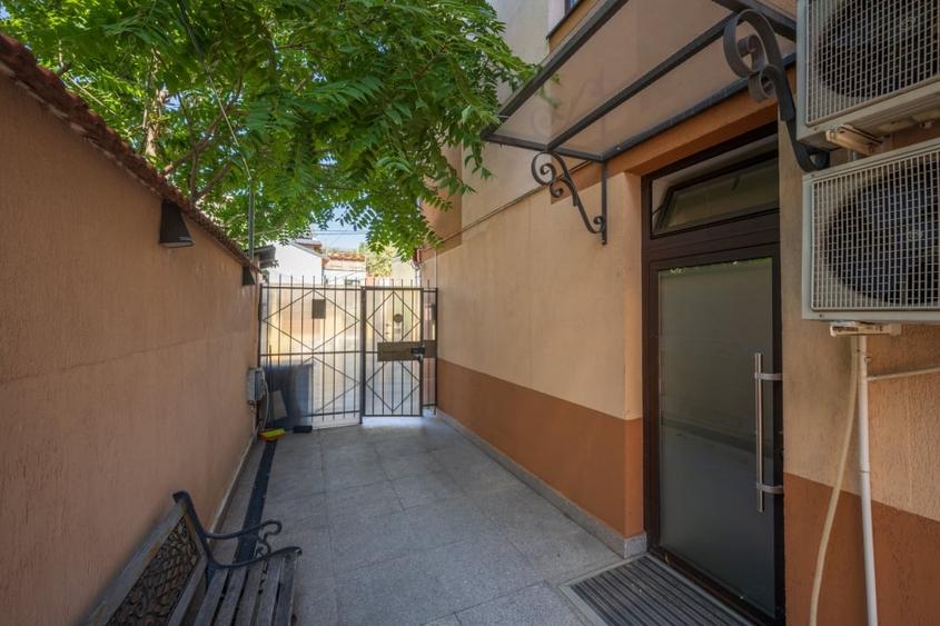 Primaria S1 - Apartament - loc de parcare suprateran - acces dublu - 11