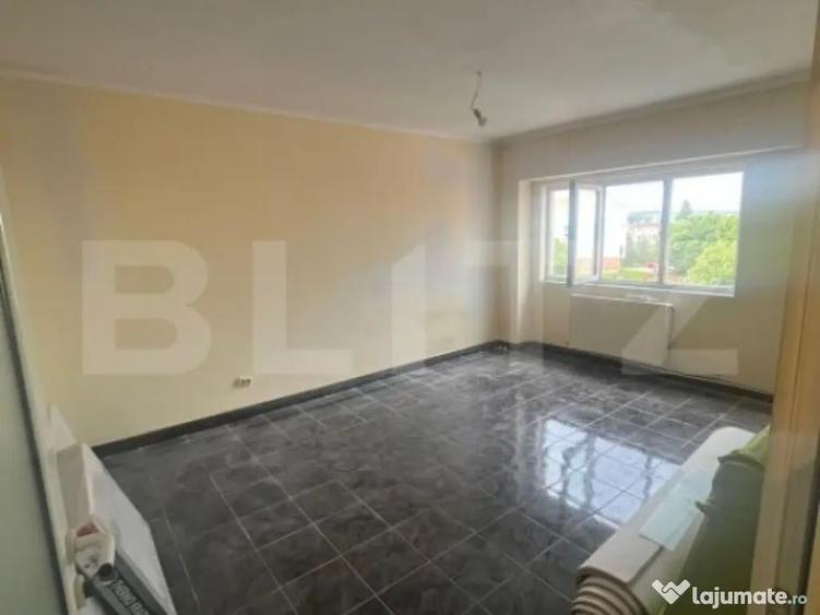 Apartament de vanzare, cu 3 camere, 84 mp, zona Centrala - 3