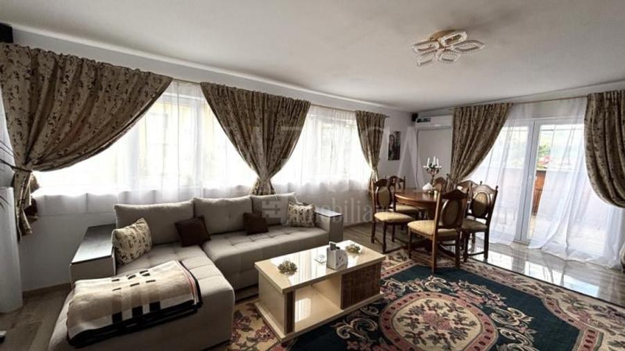 Casa 4 camere de vanzare in Floresti - 7