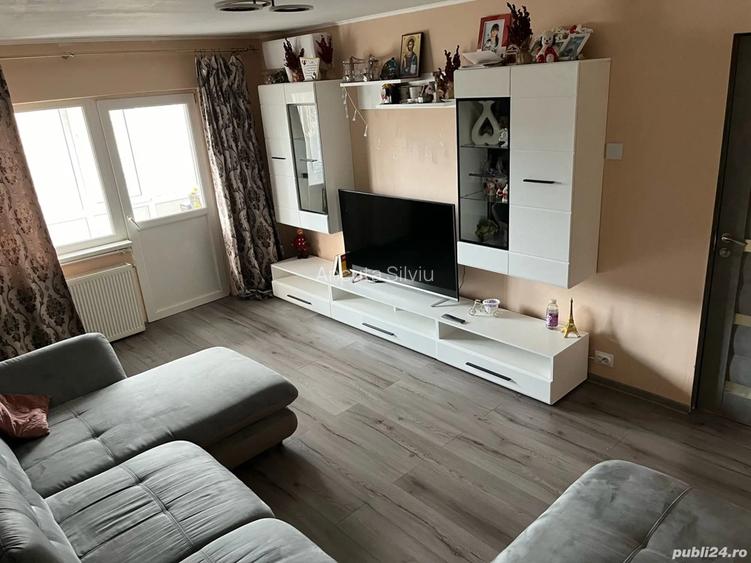 Comision 0 Proprietar Apartament 3 camere de vanzare zona Soarelui