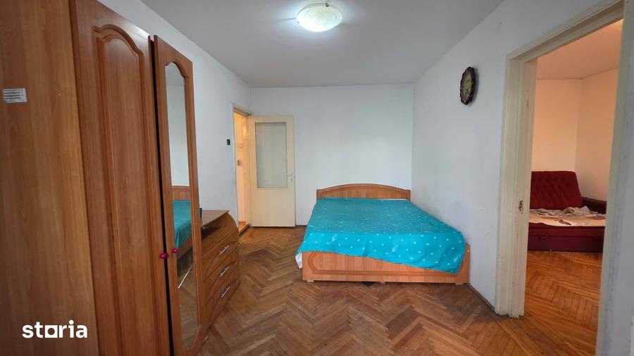 Narcisa-str Bucegi etajul 2-liber - 4