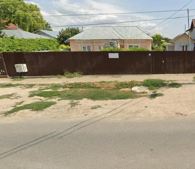 De vanzare urgent proprietate in Chiscani, 2 case pe teren, utilita?i complete,Pret 65.000 Euro ! - 1