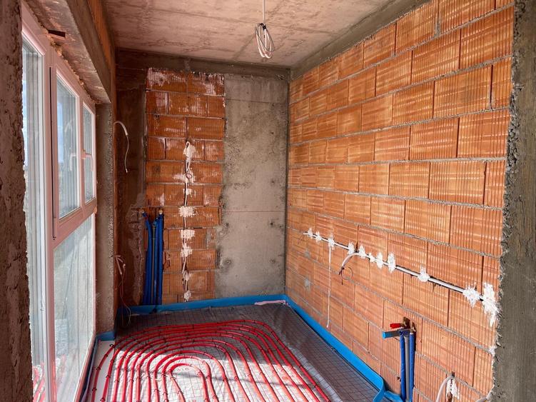 Comision 0 - Dezvoltator 4 cam curte proprie - 155000eur TVA si parcare inclusa - 9