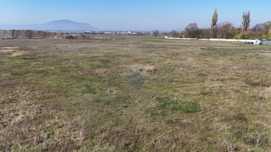 Comision 0% cumparator,Teren intravilan 740mp, Nicolae Labis Tractorul - 10