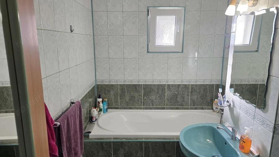 Vand apartament cu 3 camere decomandat in Deva, ultracentral (Al. Neptun), et 3, mobilat, utilat - 7