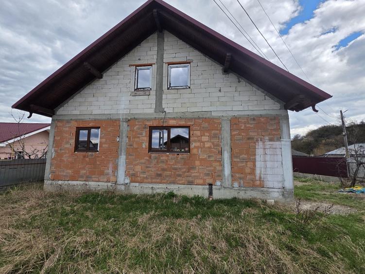 Casa de vanzare in Magura cu interioarele finisate. - 5