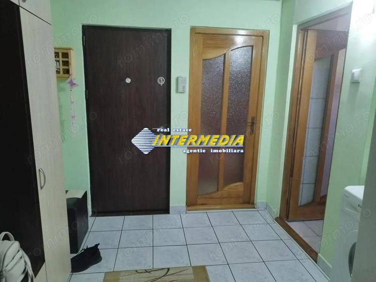 Apartament 2 camere decomandat 54 mp etaj 2 Cetate Stadion - 3