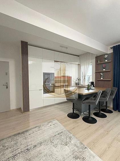 Apartament cu 2 camere semidecomandat, mobilat în Giroc