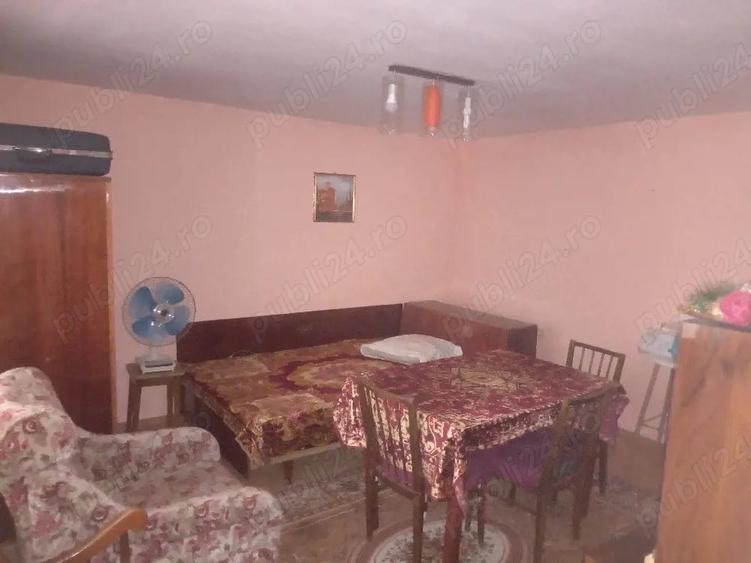 Casă în Chercea