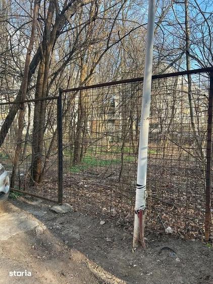 Teren de 300 mp, în Bucureștii Noi