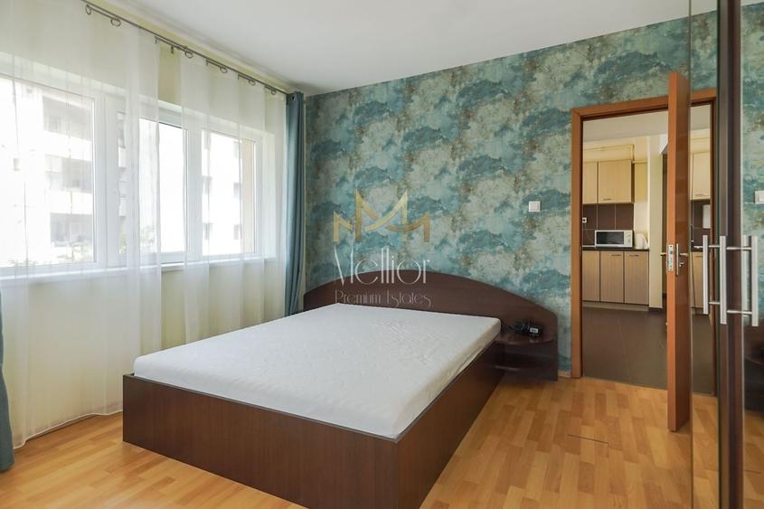 Apartament cu 3 camere semidecomandat în Mărăști