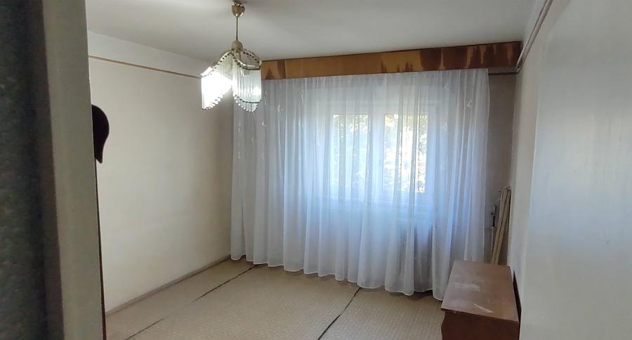 Apartament cu 2 camere decomandat în Cantacuzino