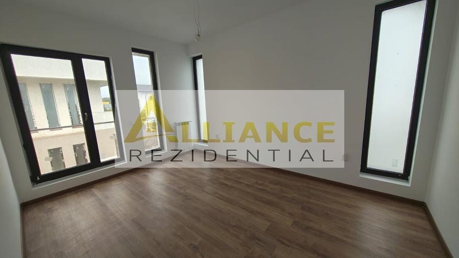 Casă individuală cu 5 camere cu Canalizare în Berceni