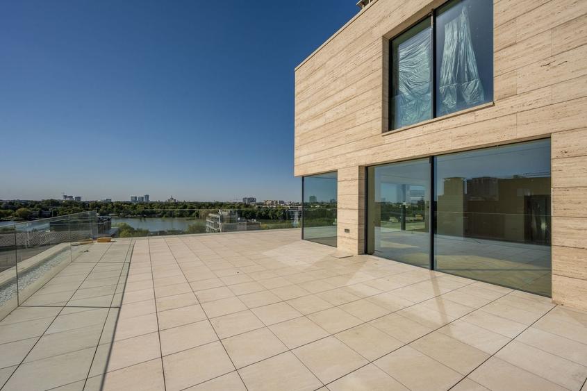 Apartament cu 9 camere în Floreasca
