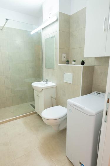 Apartament cu 2 camere semidecomandat în Sânpetru