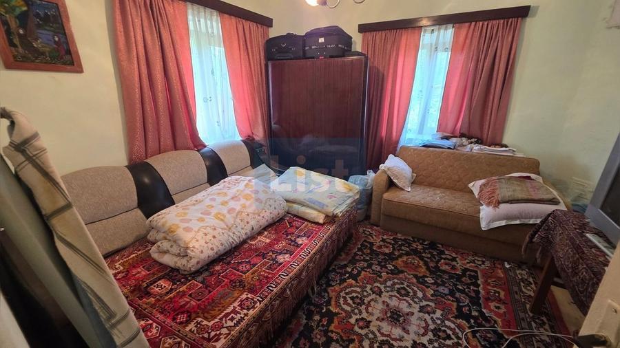 Casă cu 2 camere cu Canalizare în Șimian