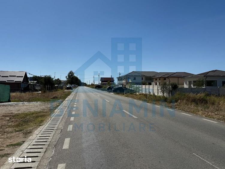 Teren de 990 mp, în Cârcea