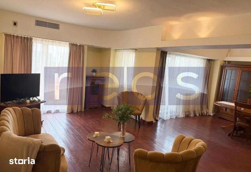 Apartament cu 4 camere în Centrul Civic