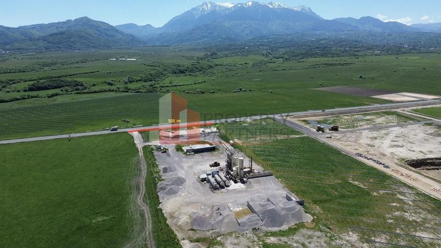Teren Construcții extravilan de 23200 mp, în Sud