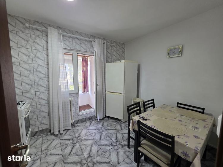 Apartament cu 2 camere decomandat în Gojdu
