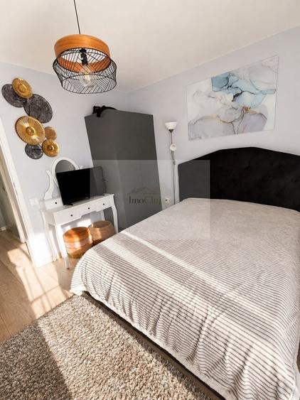 Apartament cu 3 camere semidecomandat, mobilat în Semicentral