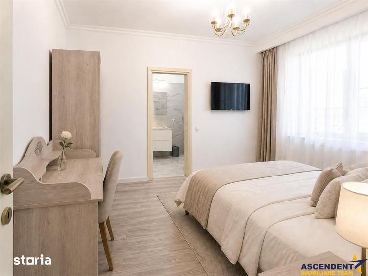 Casă cu 5 camere cu Teren 1250 Mp în Glăjărie