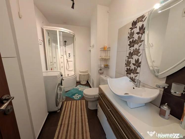 Apartament cu 2 camere decomandat în Ultracentral