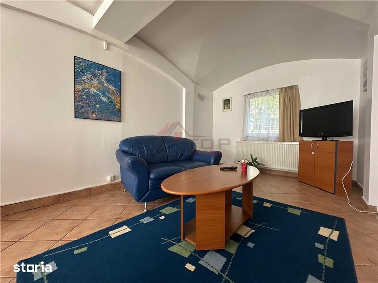 Casă cu 4 camere cu Teren 1000 Mp în Bucium