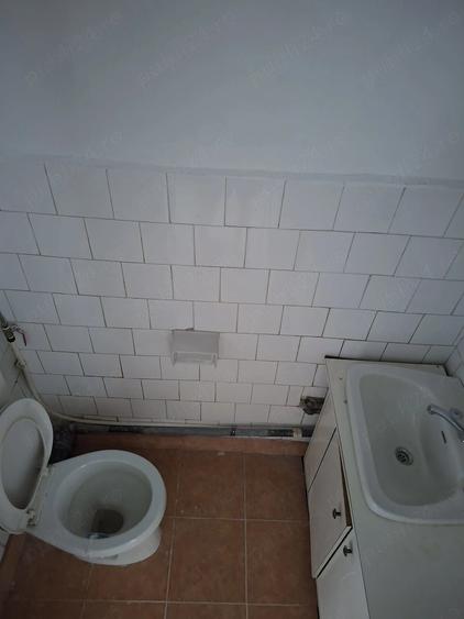 Apartament cu 3 camere decomandat în Decebal