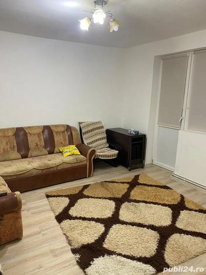 Vand apartament 3 camere cf.1 decomandat - 1